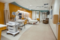 OB Patient Room from doorway